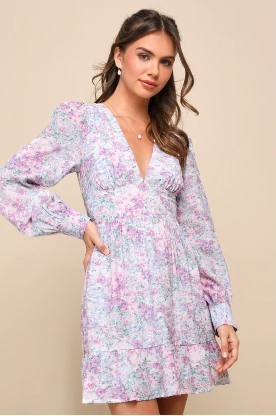 NWT Lulus Floral V neck Long sleeved short dress size XL